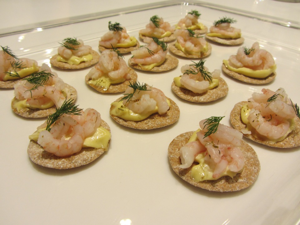  Norwegian cold-water prawn crisps with cucumber pickle, lemon mayonnaise and dill
